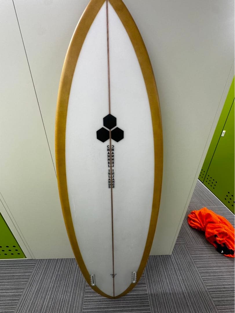 CHANNELS TWINPIN CI FIN TWIN付