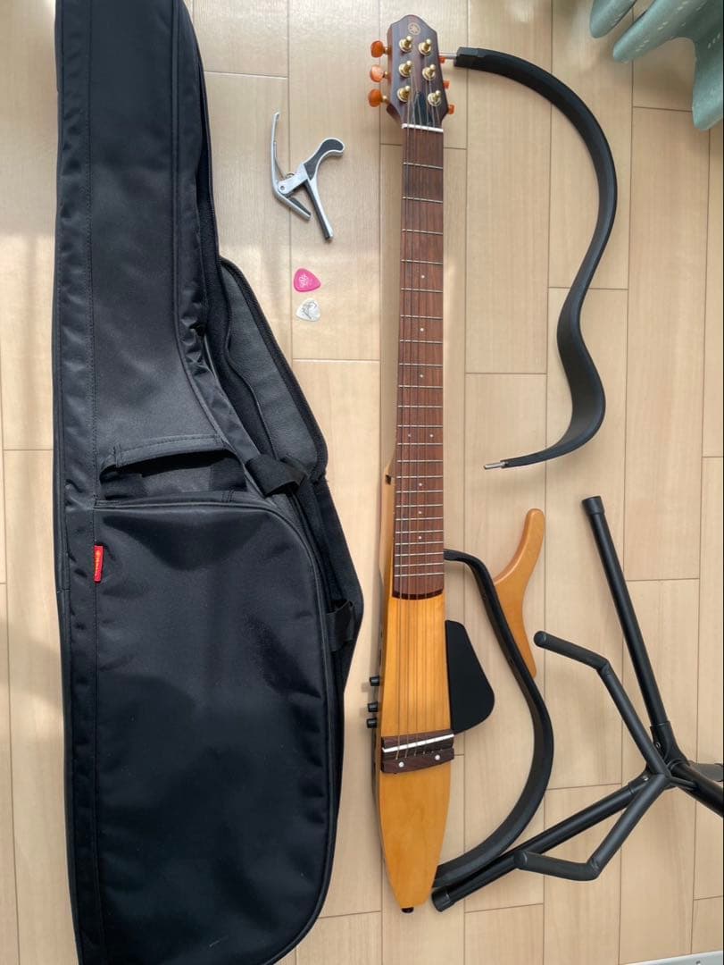 Yamaha SLG-100S サイレントギター
