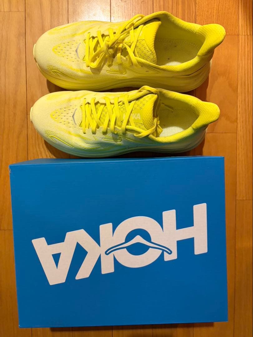 HOKA イエロー ランニングシューズ26.0