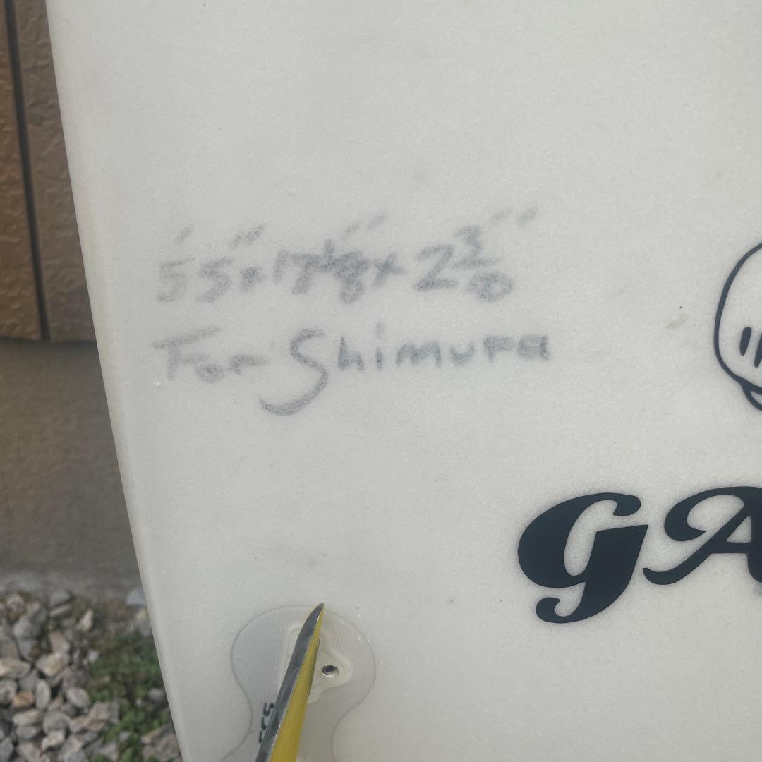 早い者勝ち　サーフボード　ミルンF-1