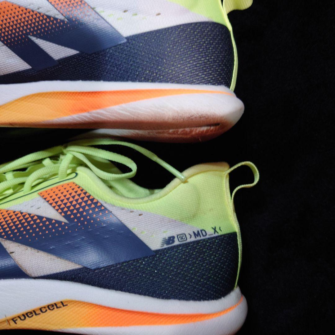 スパイク・シューズ New Balance FuelCell SuperComp MDXv3