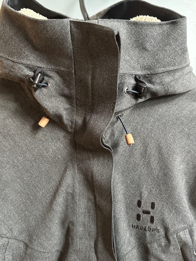 ホグロフス コート レディース