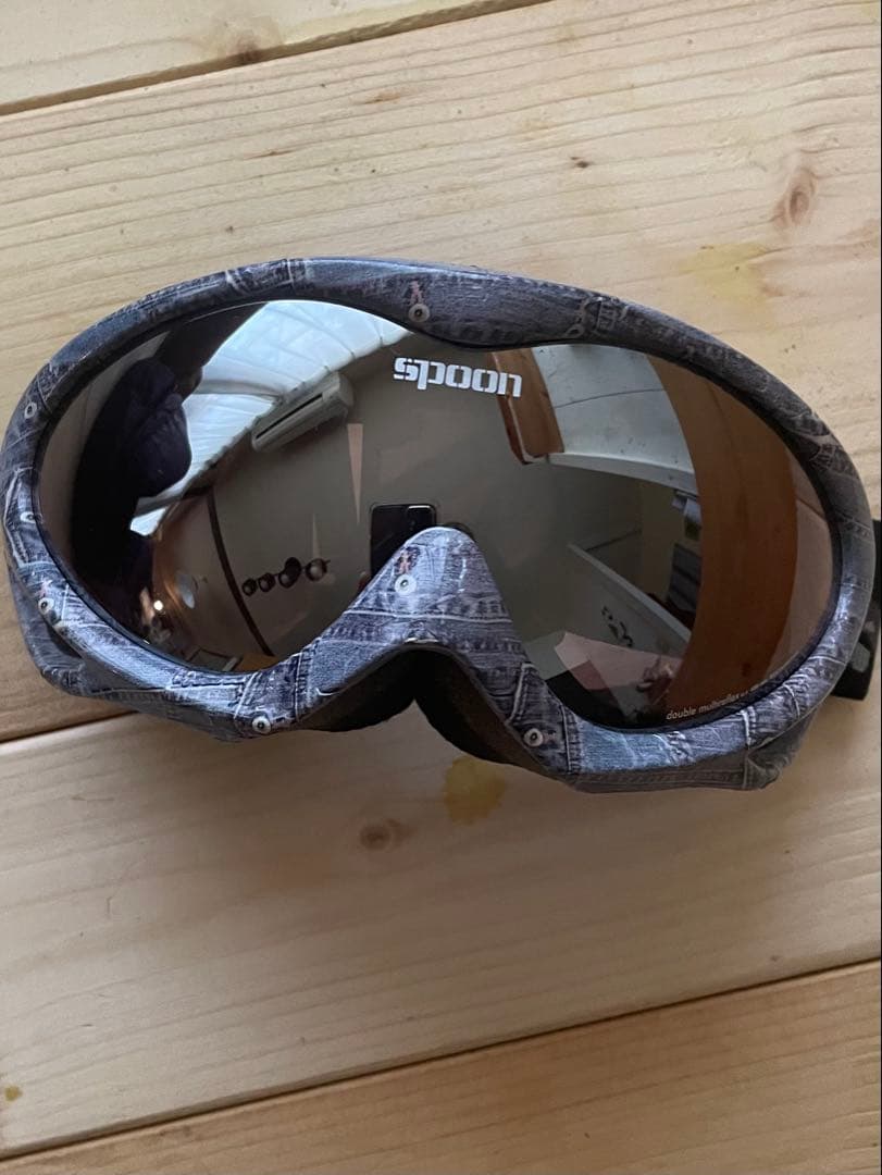 Volcom THERMONITEスノボ ダウンジャケットとパンツセット M