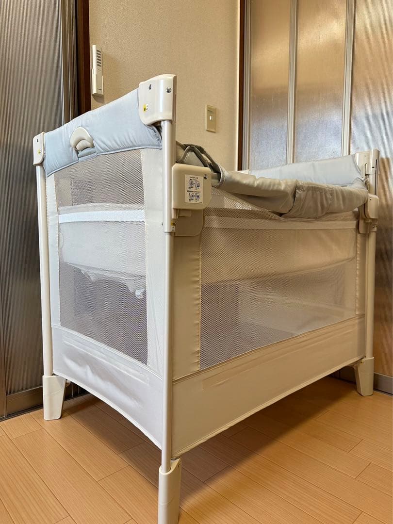 アップリカ ベビーベッド ココネルエアーAB ホワイトグレーWH