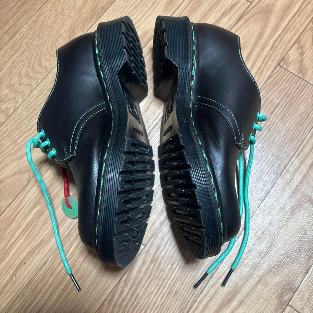 ドクターマーチン　グリーンステッチ　R26577001 1461 CNY