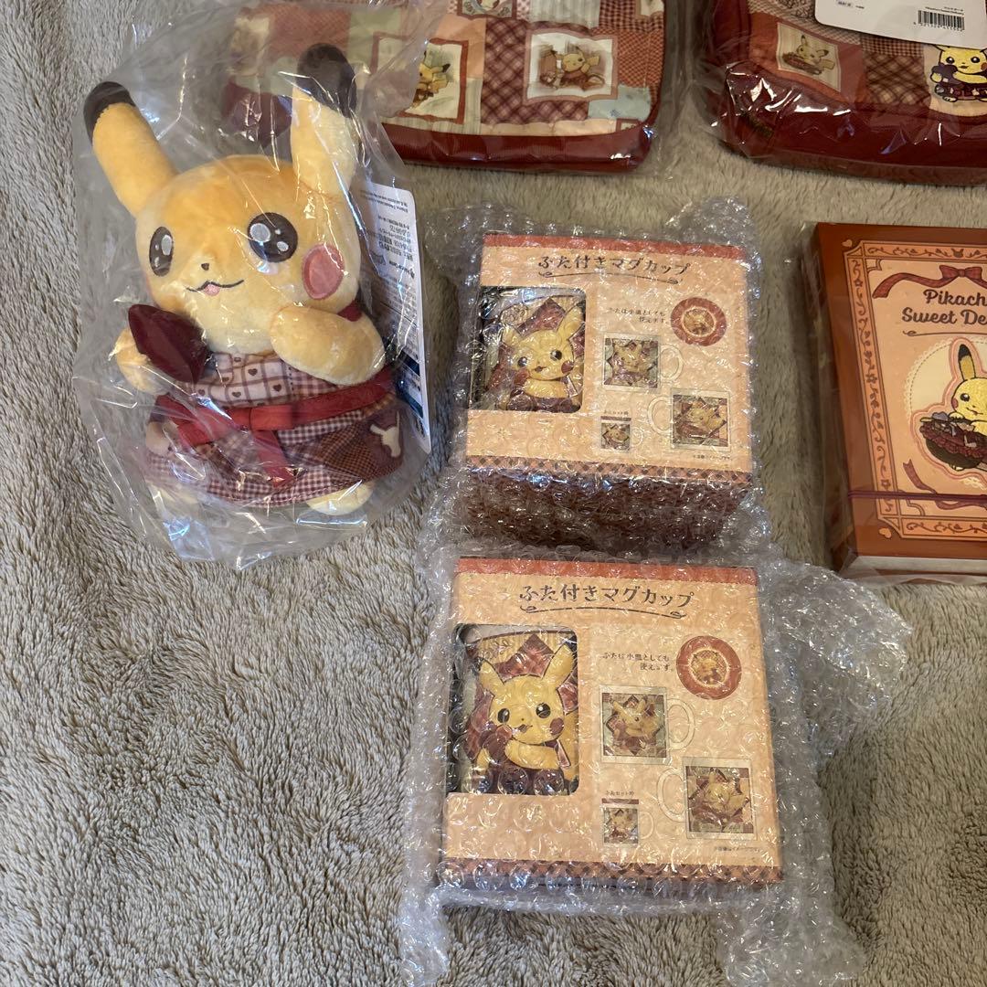 お揃い✨恋人にお勧め❗️Pikachu’s Sweet Delivery7個セット