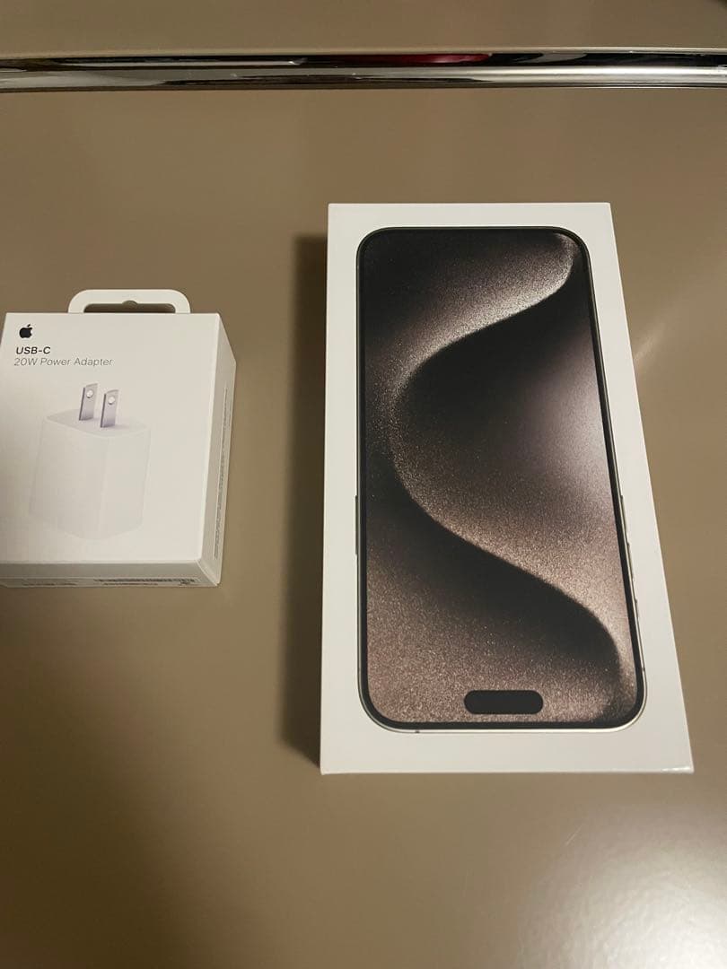 【未開封】Apple iPhone 15 Pro スペースブラック 本体