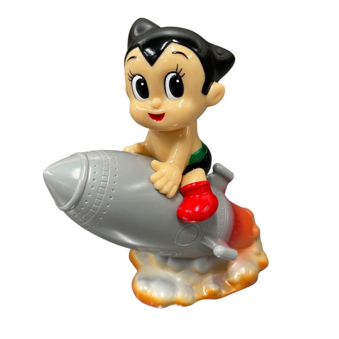 SECRETBASE　シークレットベース ロケット鉄腕アトム フルカラー　ソフビ