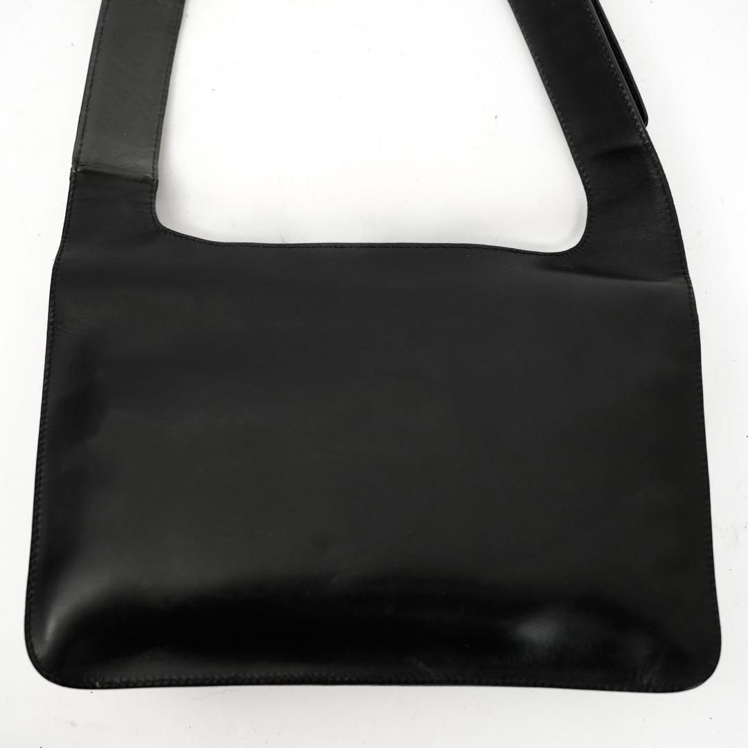 けふ　90's PRADA archive leather bag