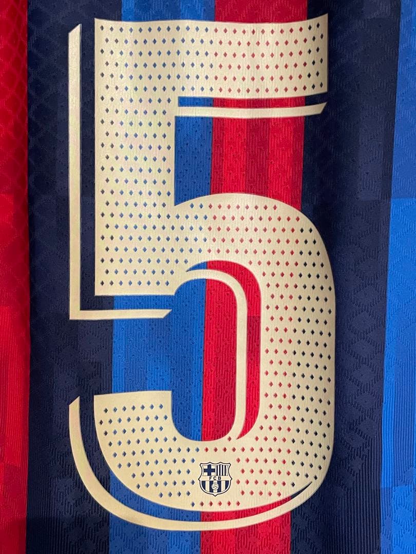 【タグ付き正規】オーセンティック バルセロナ22-23 セルヒオ ブスケツ 5