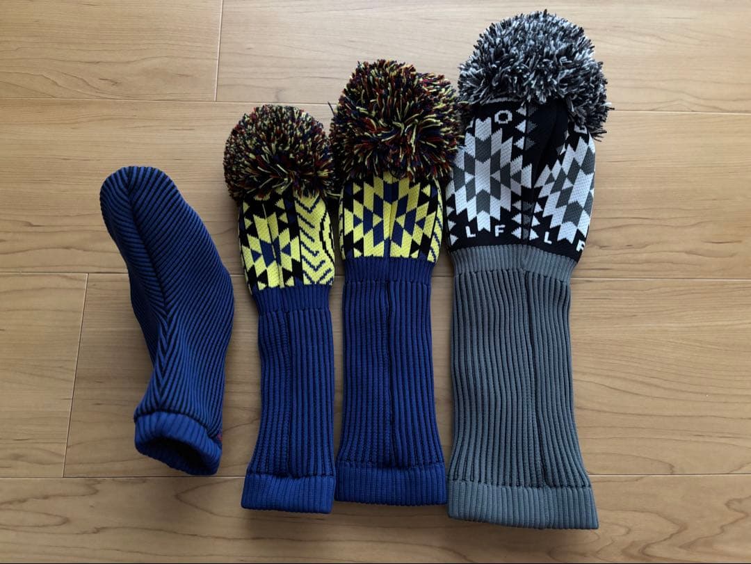 マークアンドロナ　キャディバッグ　ヘッドカバーセット