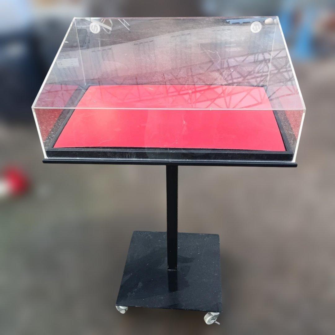 5733）サンプルケーススタンド　アクリルカバー付きシューケース