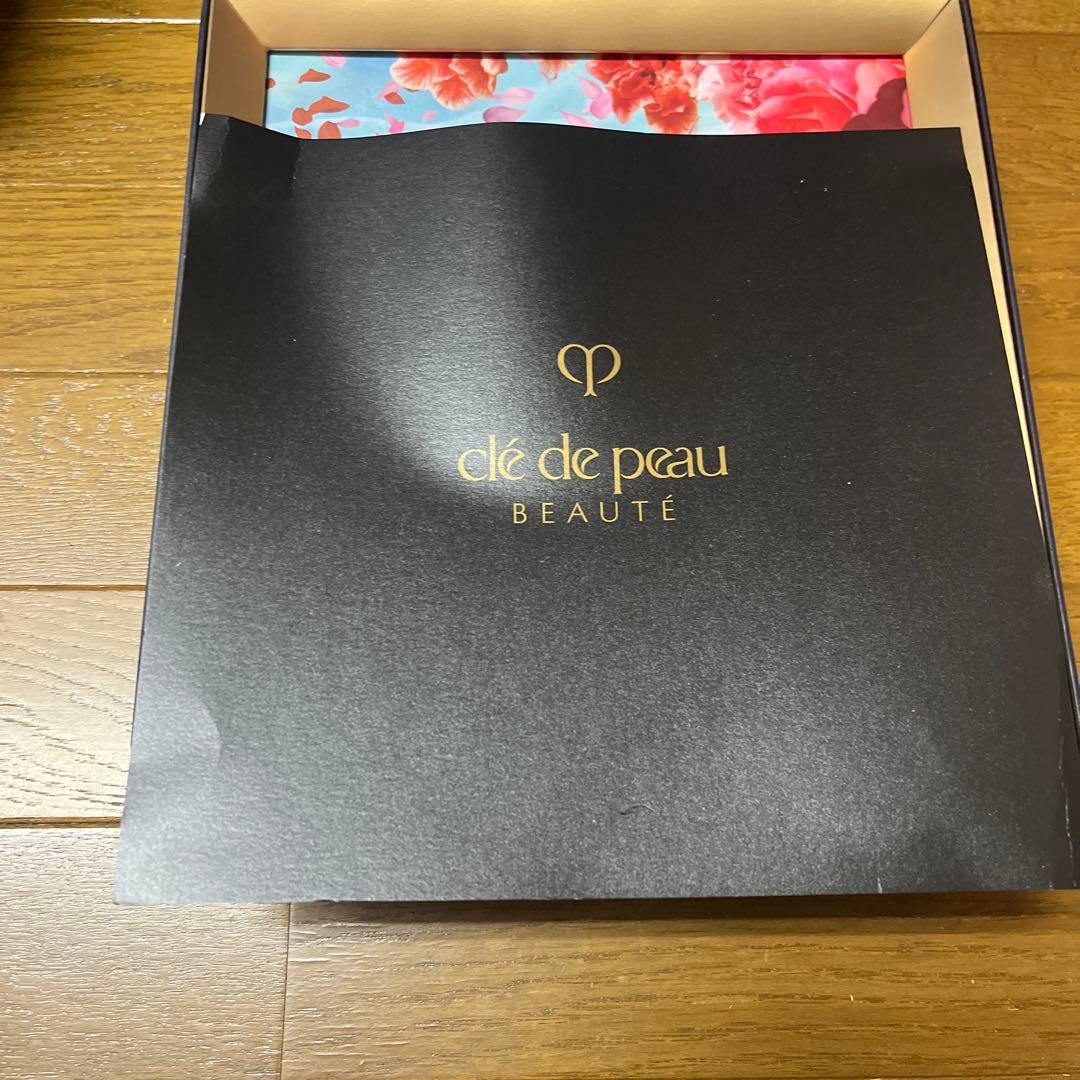 値下げしました！クレ・ド・ポーボーテ