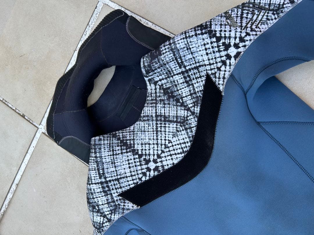 ONEILL オニールシーガルウェットスーツ ネイビー