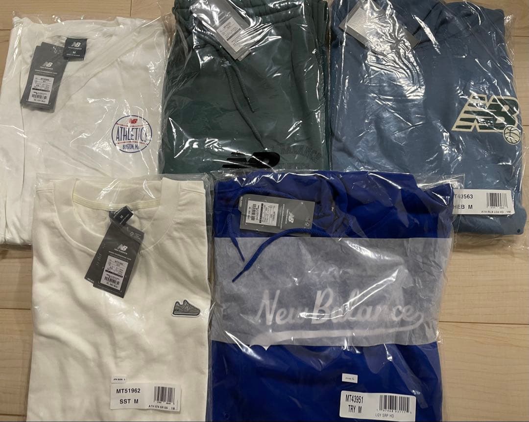 ニューバランス福袋Ｌ　5点セット総額約5万円
