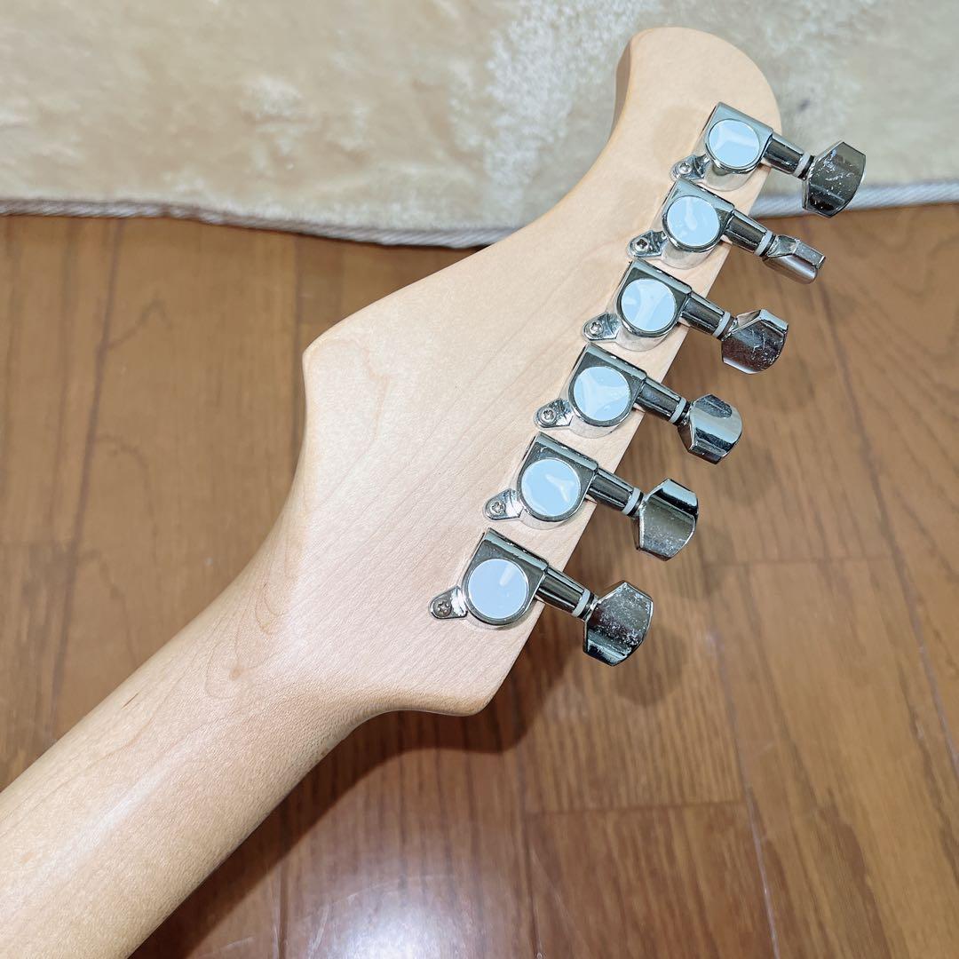 Bacchus バッカス universe ユニバース エレキギター ホワイト