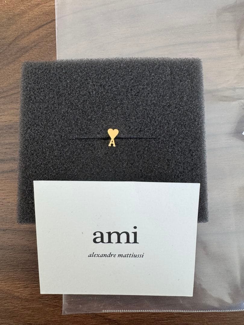 amiparisハートモチーフ 片耳用ピアス