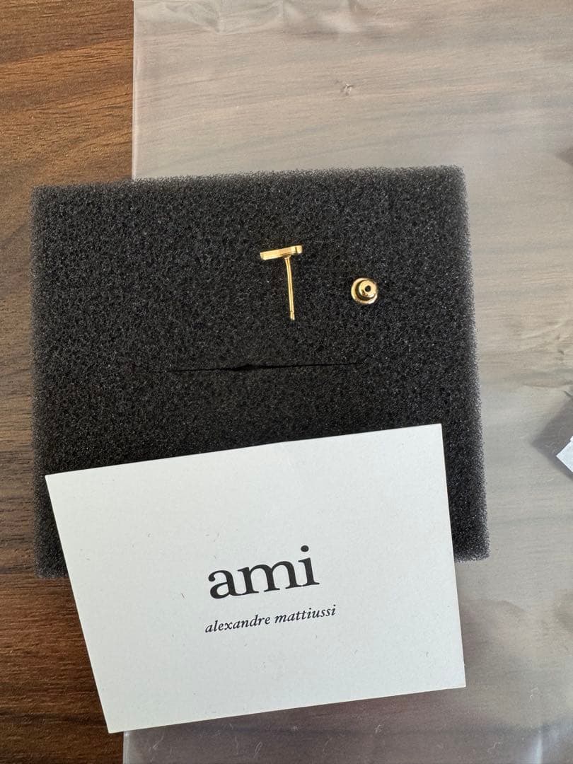 amiparisハートモチーフ 片耳用ピアス