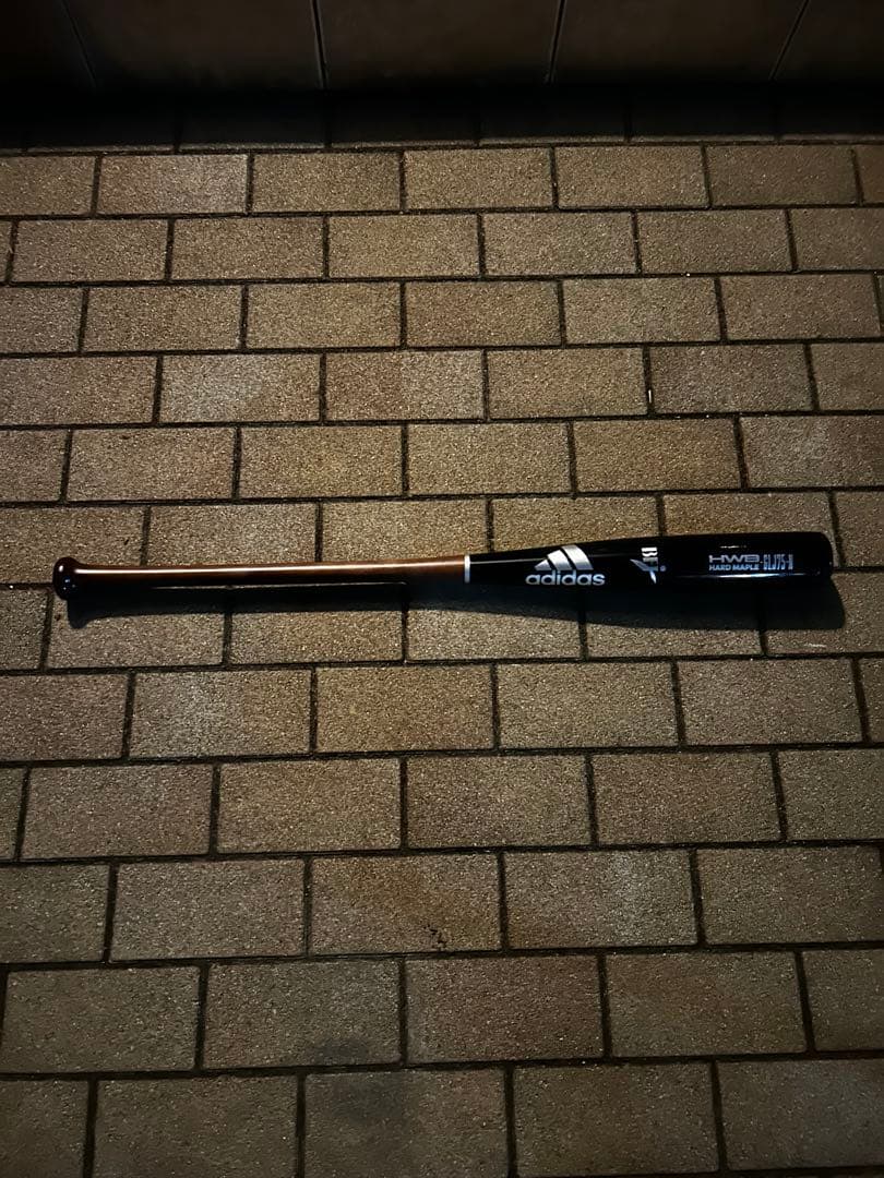 adidas硬式木製バット