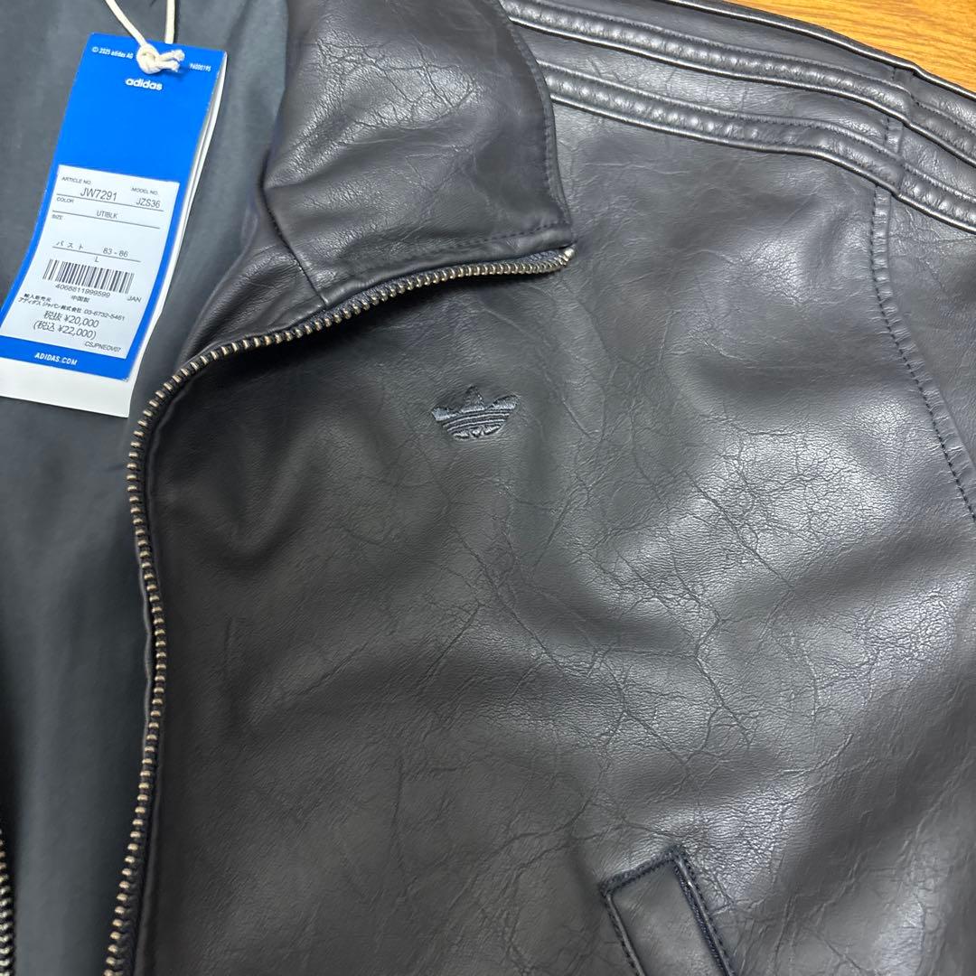 新作adidas ファイアーバードプレザージャケット