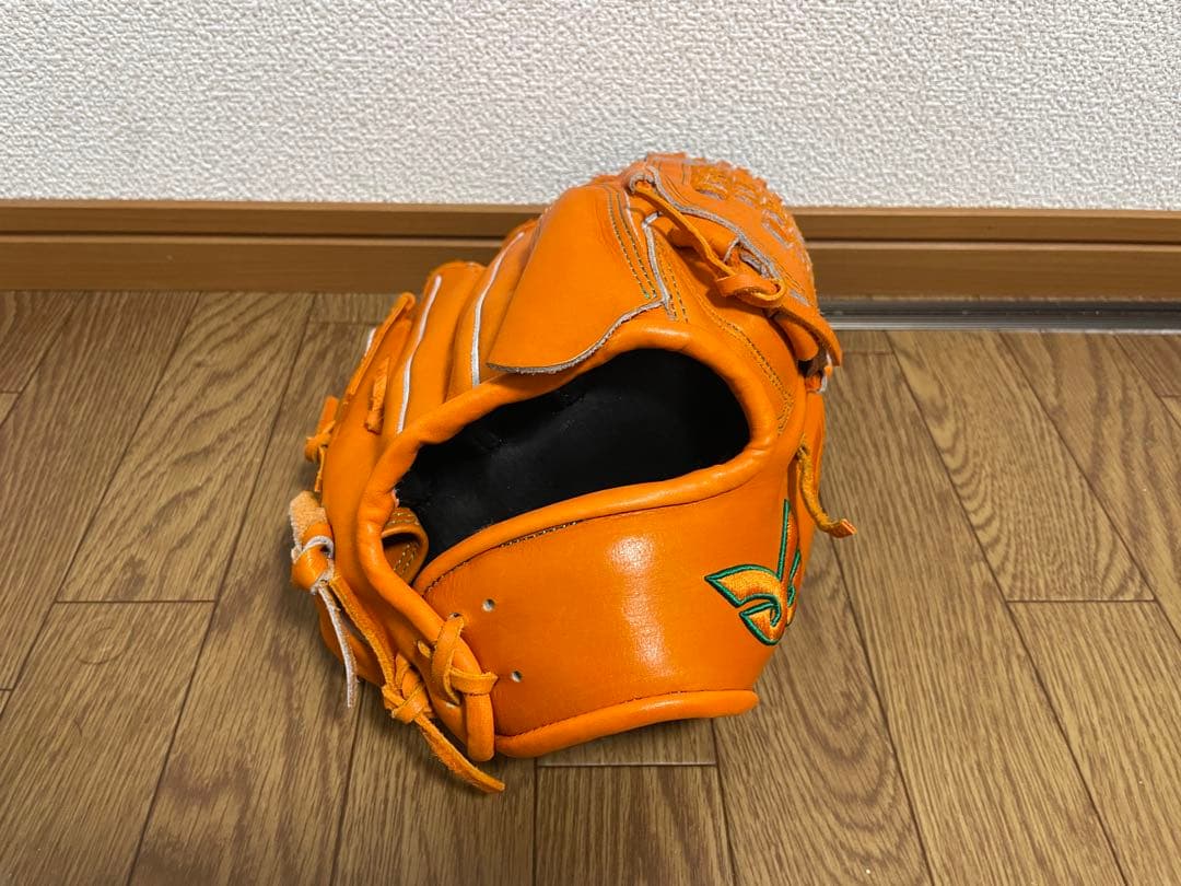 GLOM／グロム（ジュテルレザー）硬式投手用