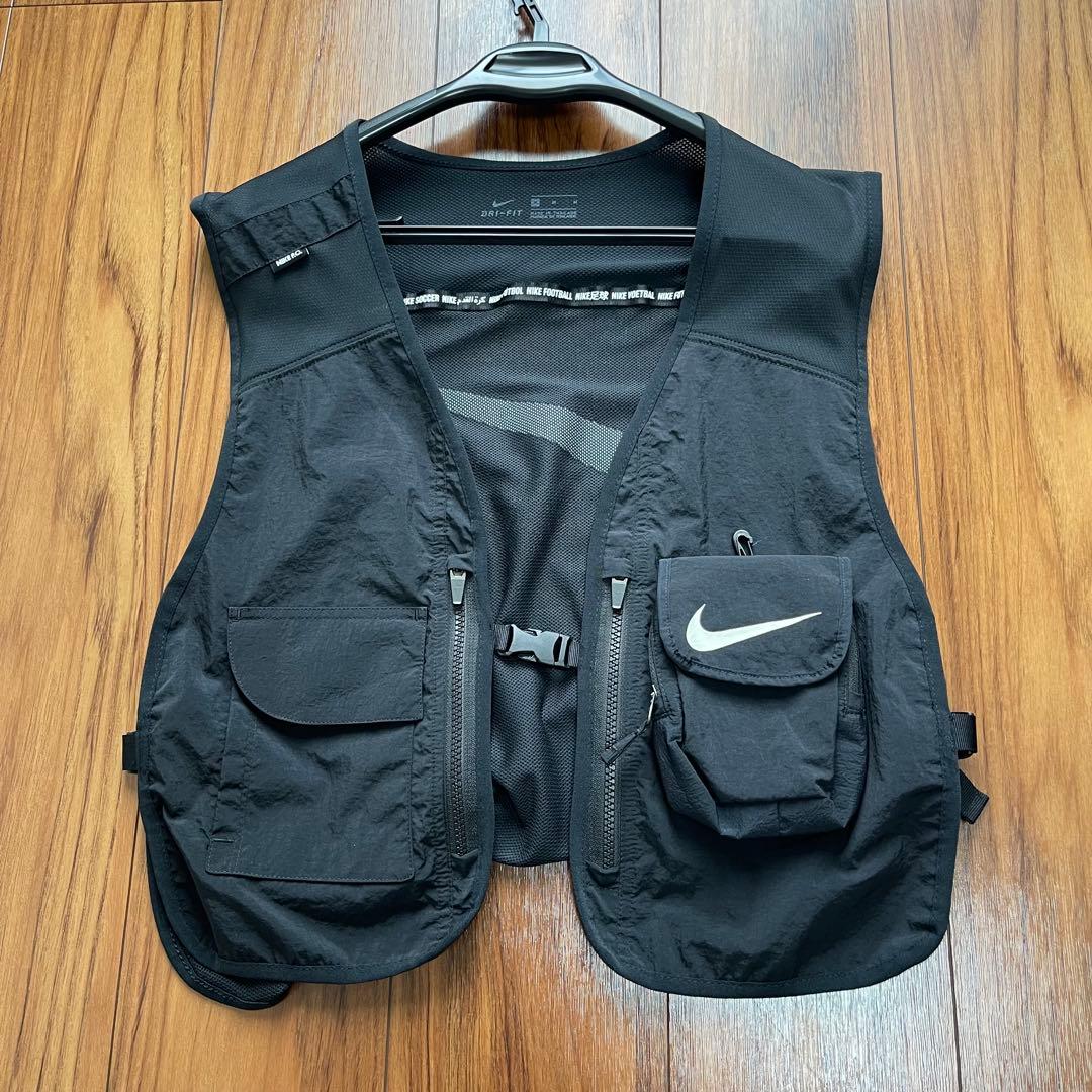randomさま専用 Nike F.C. ベスト