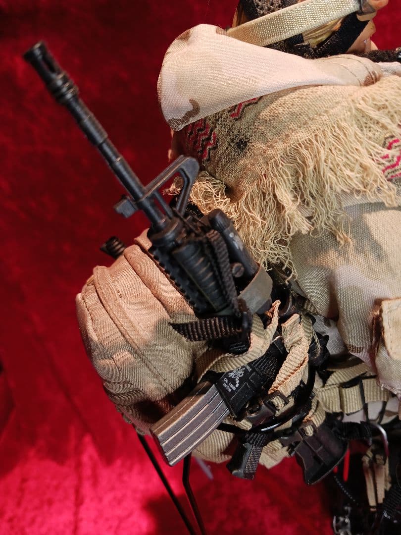 ★U.S. NAVY SEAL POLAR MOUNTAIN STRIKER★