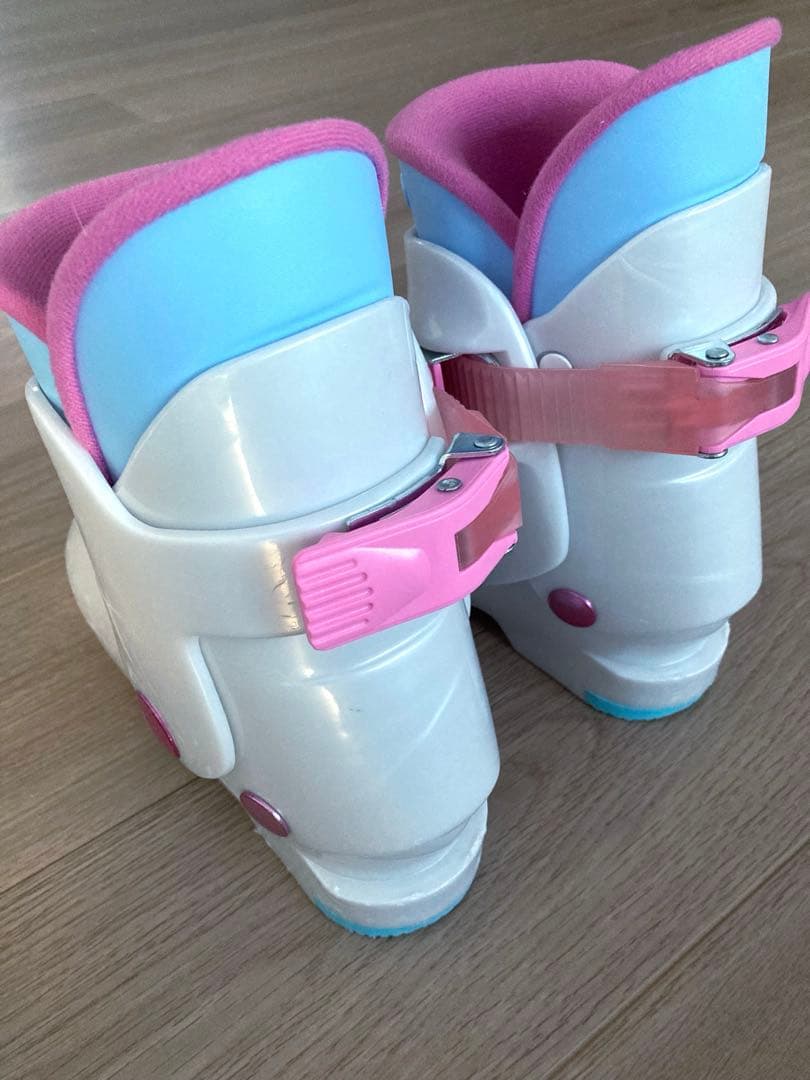 キッズ　P.PRITYスキー板　ビンディング付き　Hartスキーブーツ　セット