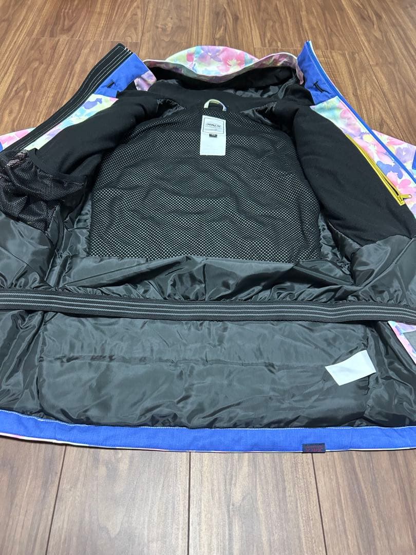 新品　PHENIX フェニックス　レディース スキーウェア２点セット　M