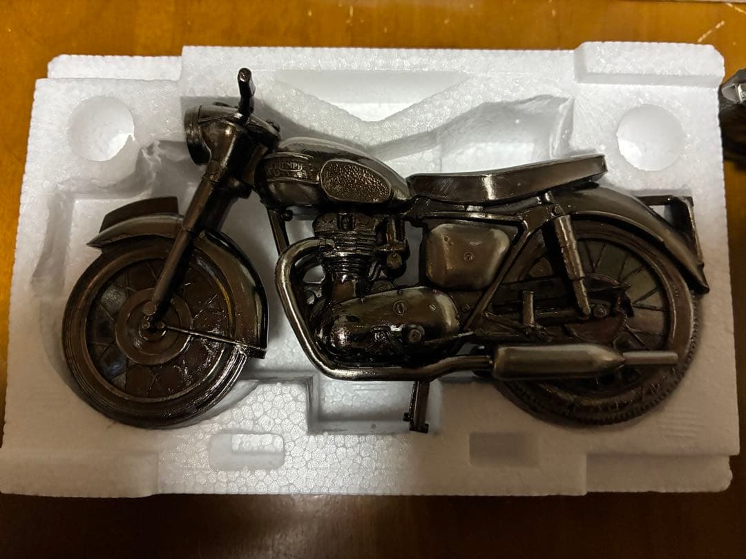 レッドバロン　世界名車シリーズ　 & Triumph