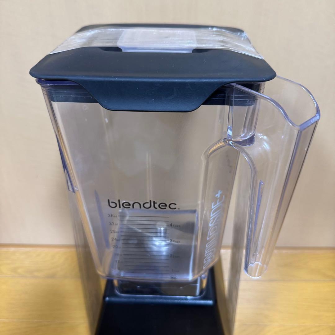 Blendtec Total Blender ES3 ブレンダー　ミキサー