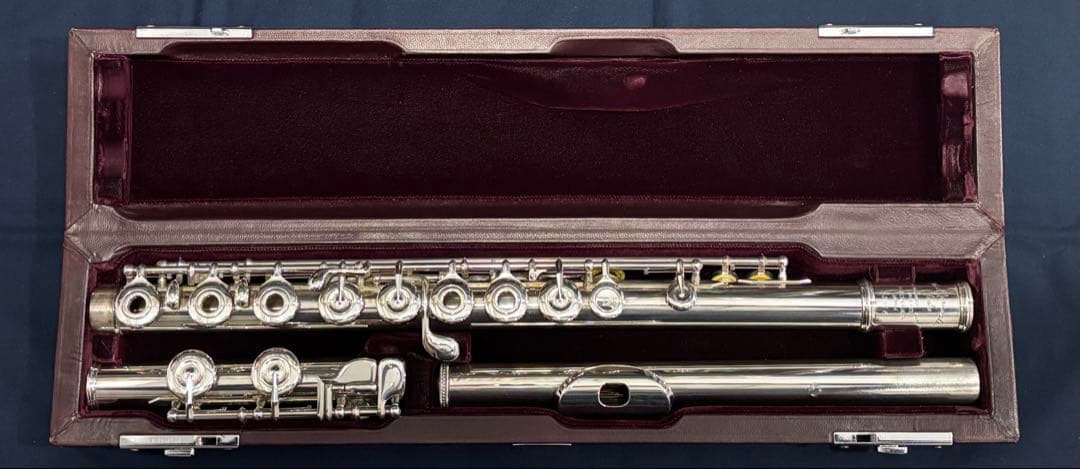 Muramatsu 総銀製コンサートフルート