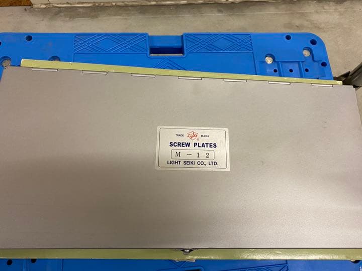 ライト精機　M12タップダイスセット