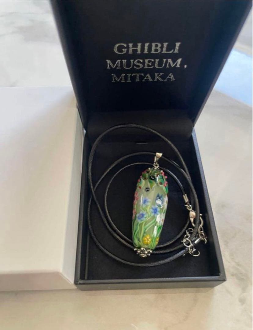 【完売品】ジブリ美術館 とんぼ玉 トトロ　ネックレス(縦)