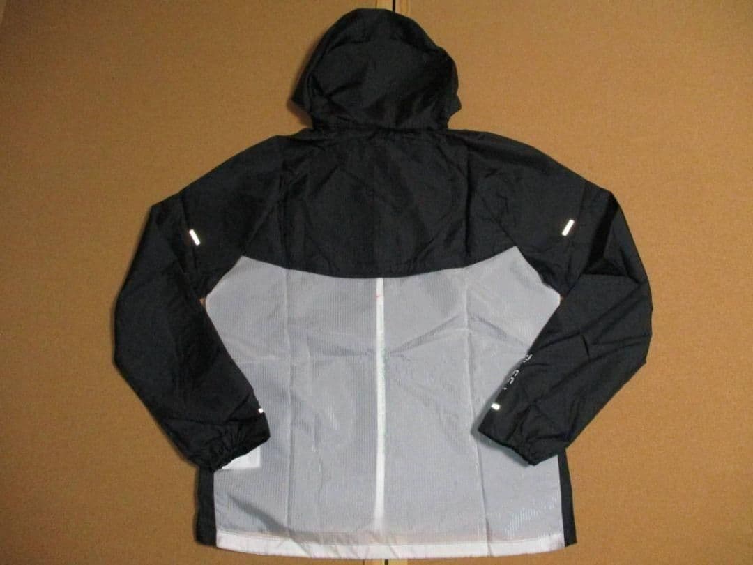 M ナイキ ランニング ジャケット @14850円 ケニア キプチョゲ 撥水 黒