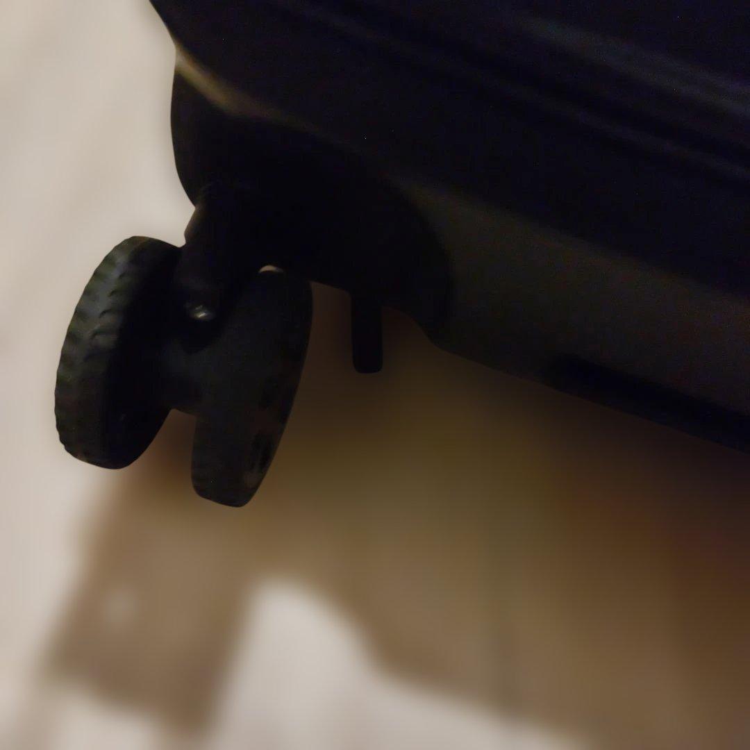 ACE テオフィールド　32L　持ち込み可　TSAロック付き　黒　スーツケース