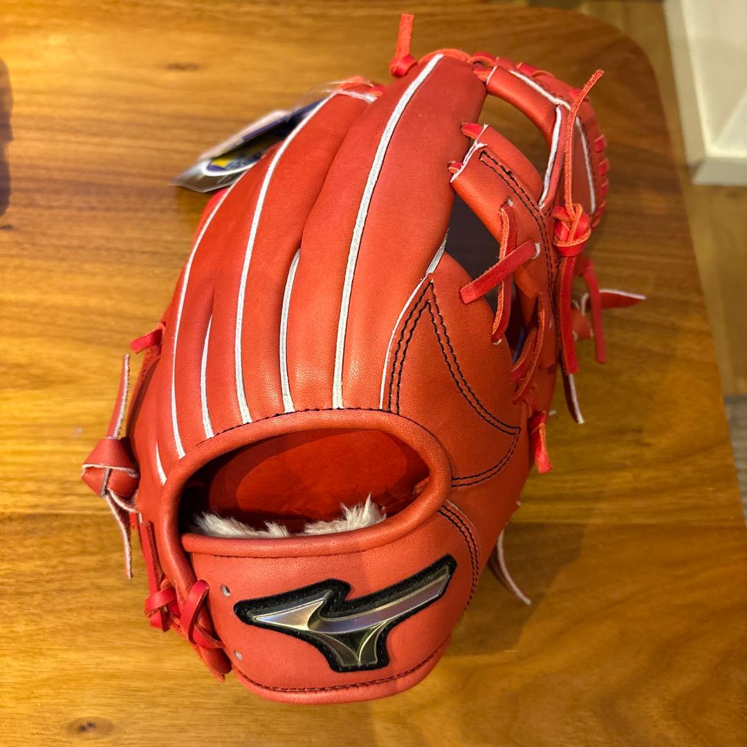 新品 ミズノ グローバルエリート 軟式少年 グローブ Sサイズ　ラディッシュ