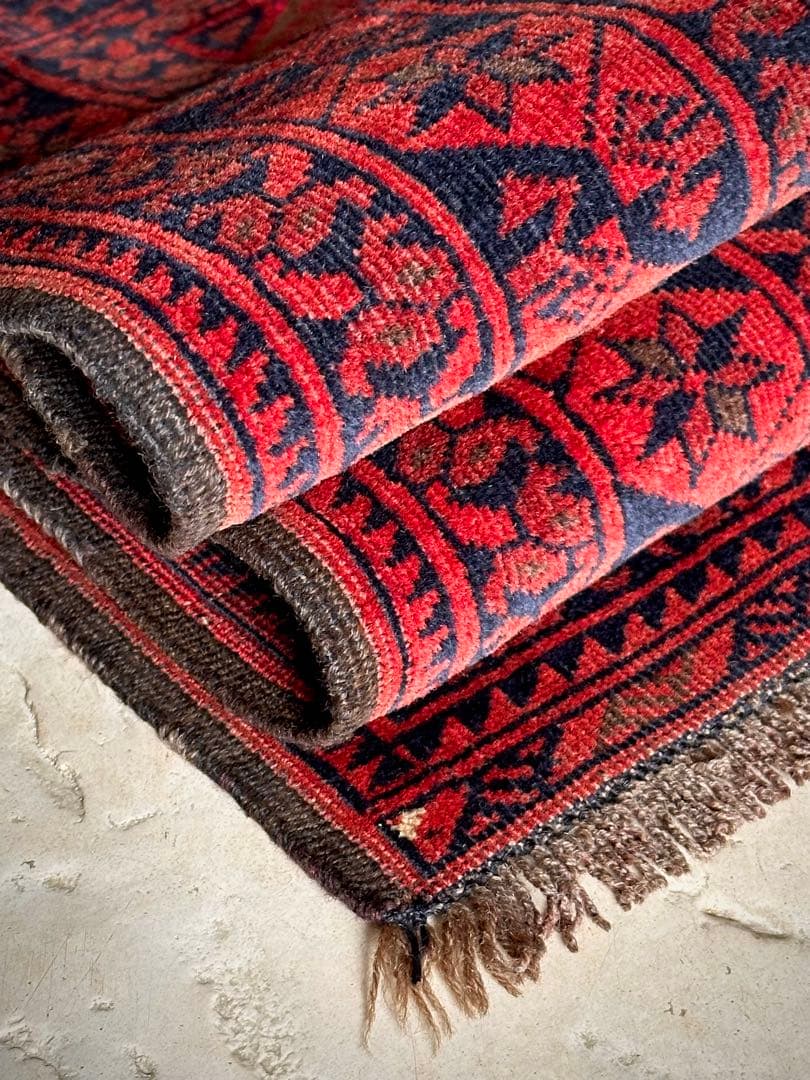 トライバルラグ　ヴィンテージラグ　アフガン　トルクメン　エルサリ　プリミティブ
