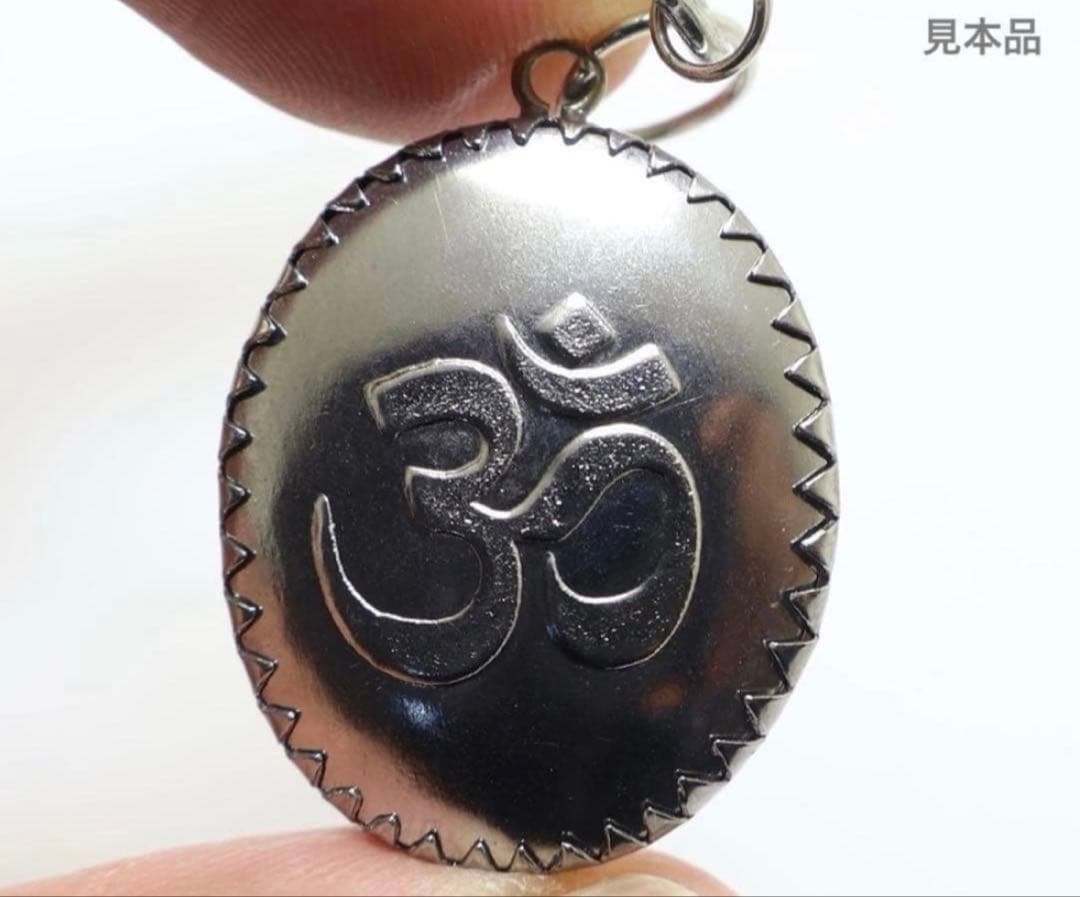 藤井風さん　オームペンダント 女神ラクシュミー〈ピンク〉⭐︎おまけつき