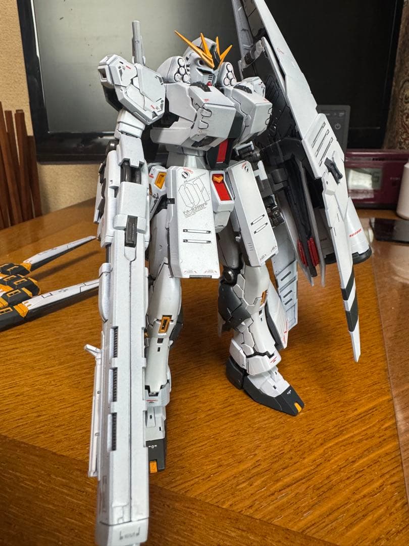 1/144 νガンダムＨＷＳ　塗装済み完成品