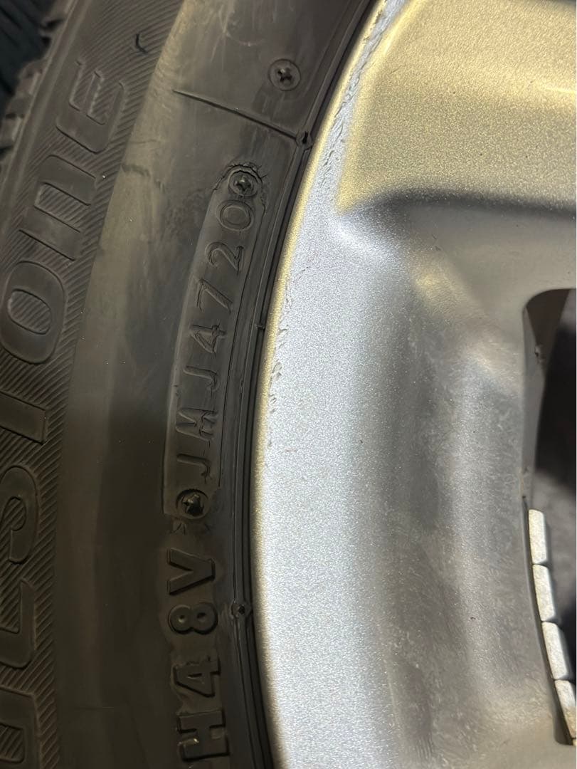 20年製155/65R14 ブリジストン VRX スタッドレス 4本