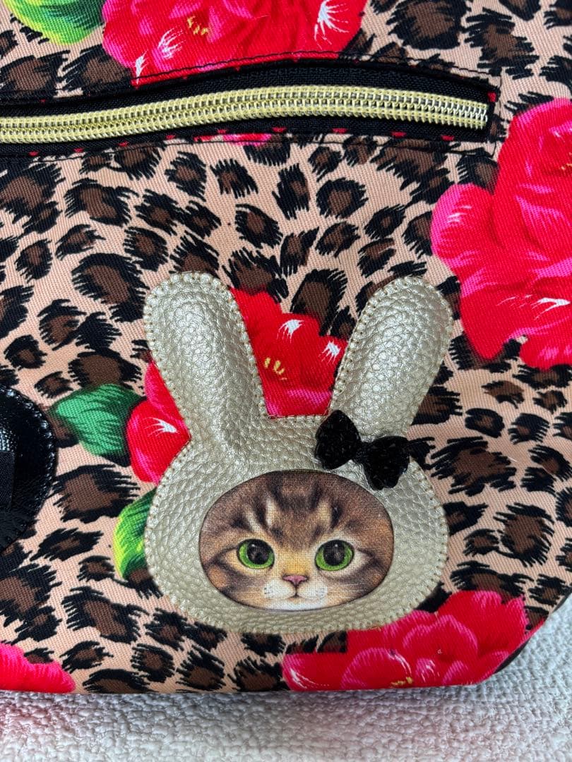 さ*ー様 コヤンイサムチョン　フリルトートバッグ　黒うさサンダーちゃん　ヒョウ柄