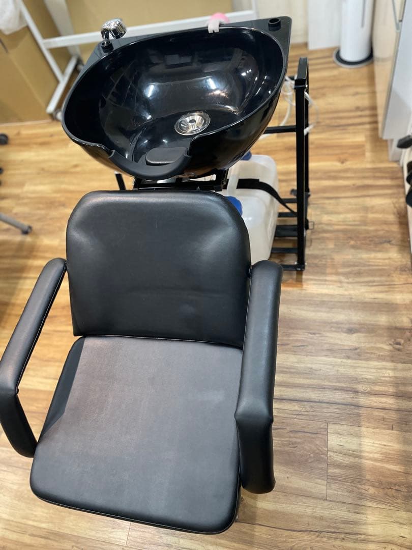 【取りに来れる方限定】移動式シャンプー台　バックシャンプーチェア付き　訪問美容