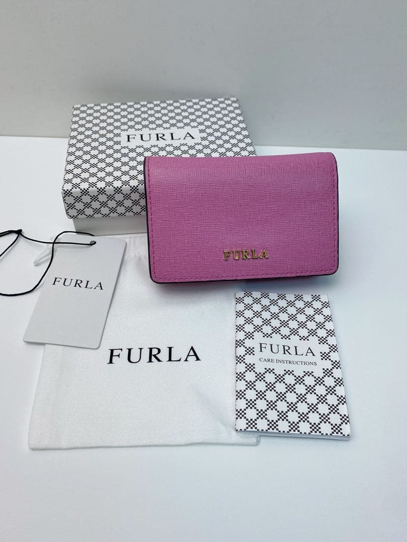 新品 フルラ FURLA カードケース 名刺入れ レザー 保存袋あり 箱付き