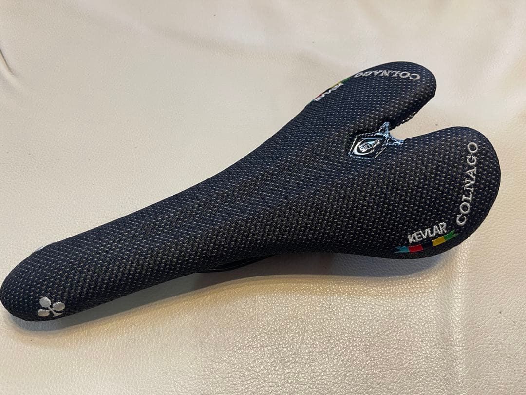 【美品】SELLE SUCCESS COLNAGO KEVLAR 2105