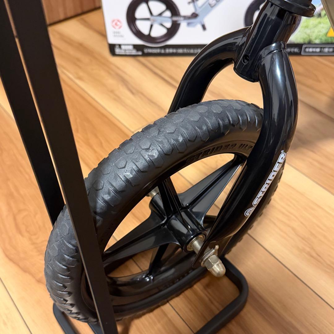 STRIDER 限定カラー アイスブルー スタンド付き