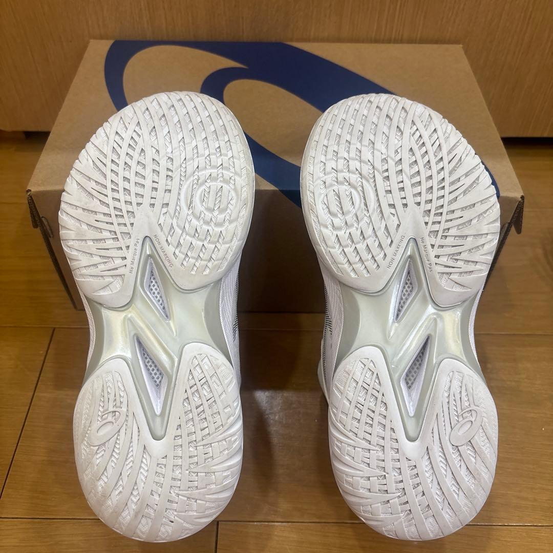 【さぁ〜やん】asics GELHOOP V15 NARROW