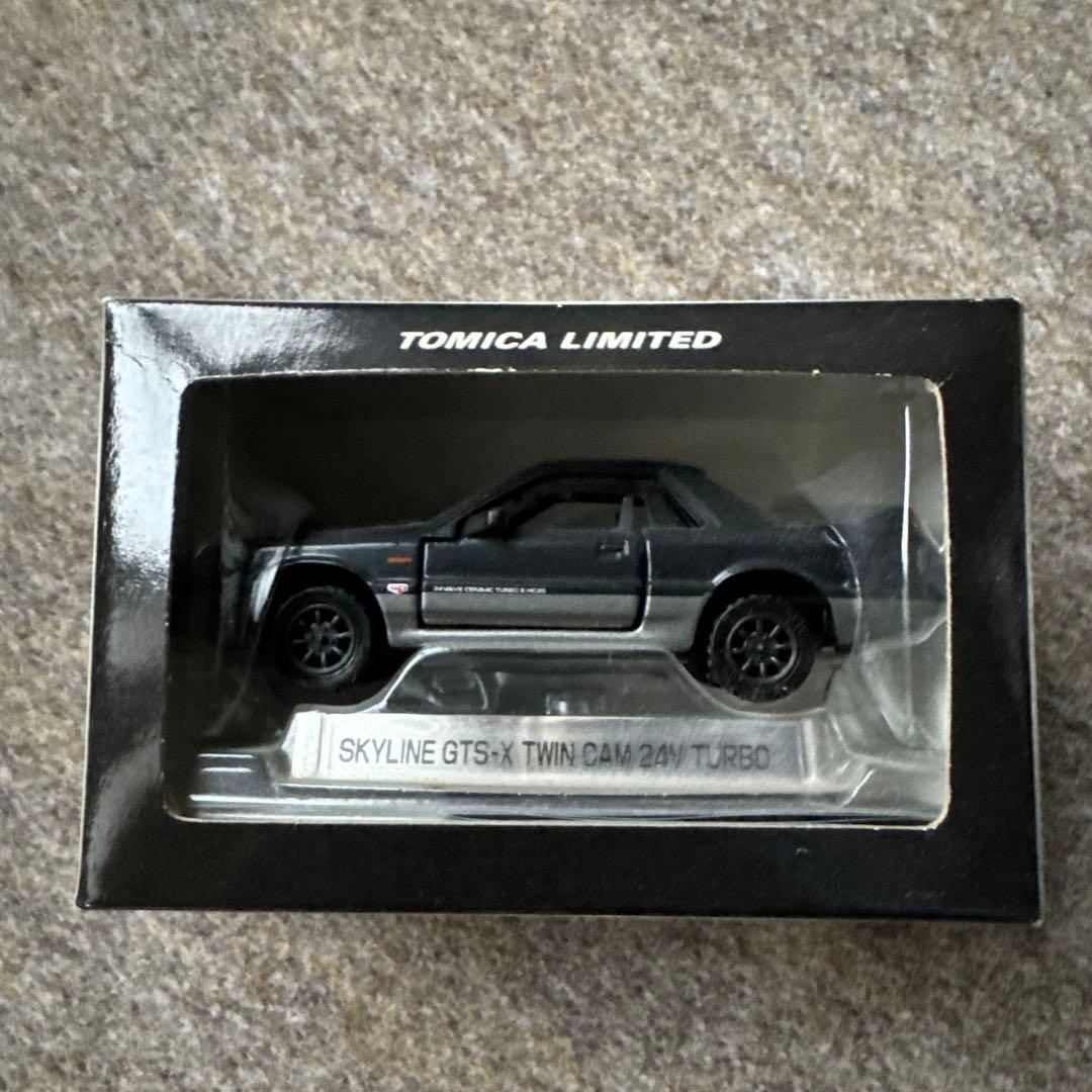 ミニカー TOMICA LIMITED SKYLINE GTS-X 24V TURBO