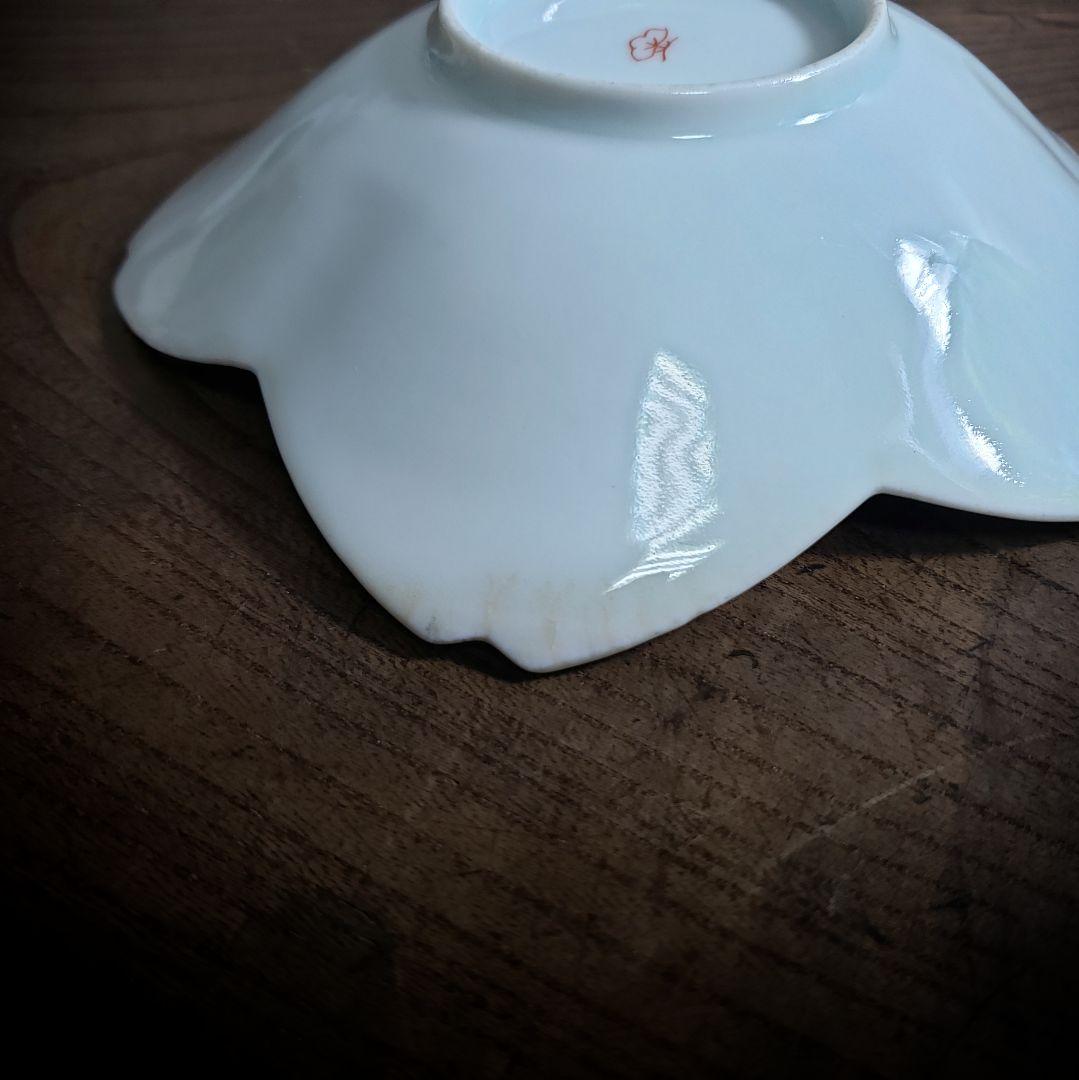 花形皿　変形皿　鳳凰　桐文様　古伊万里　柿右衛門様式　梅花　桜　窯印　明治　ロ号