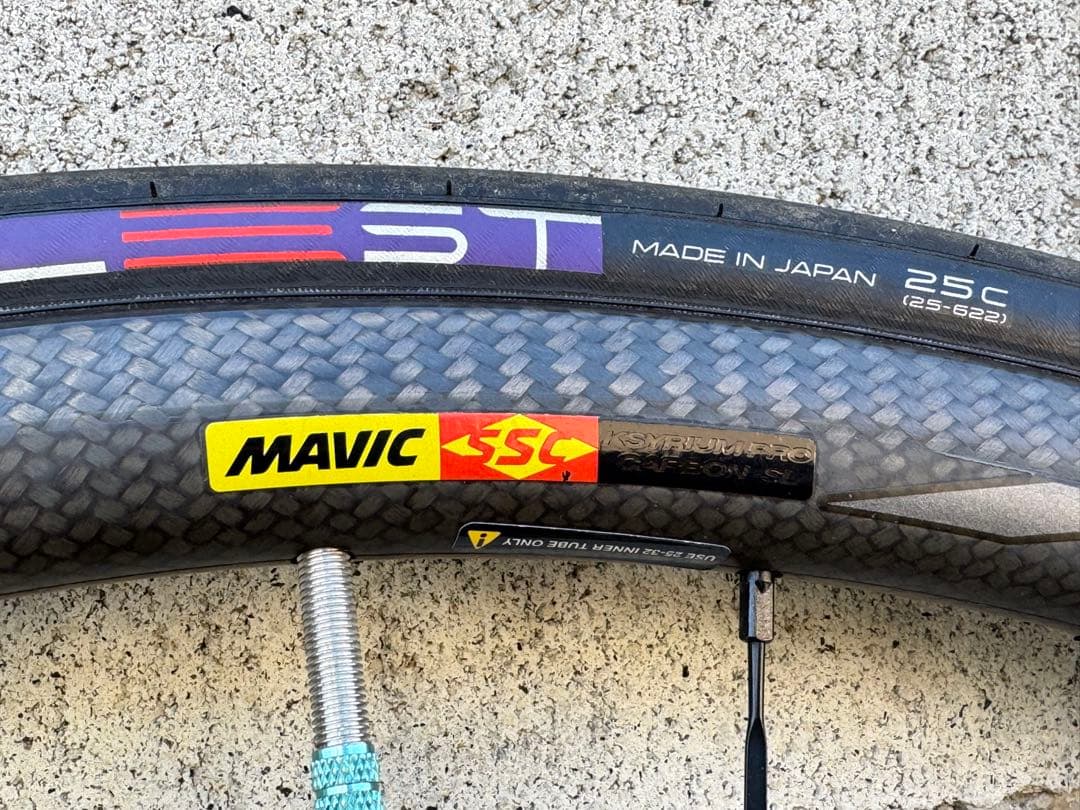 マビックカーボンホイール　 キシリウムプロカーボンSL クリーチャー